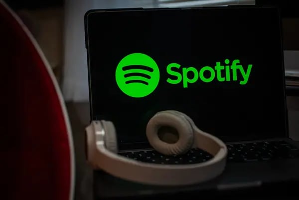 Spotify estuda criar plano de assinatura mais caro com áudio de