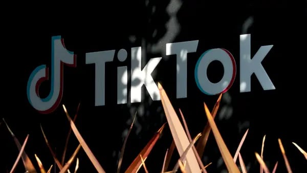 Magnata do setor imobiliário afirma estar preparando oferta para aquisição do  TikTokdfd