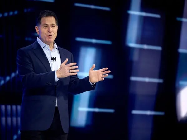 Michael Dell planea venta récord de US$2.900 millones en acciones este añodfd