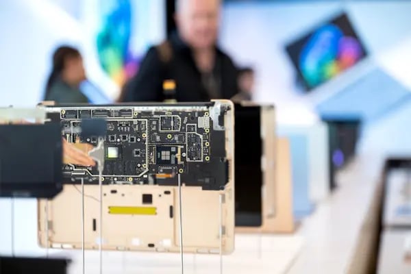 Copilot+PC promete ser una nueva generación de ordenadores con chips especializados en inteligencia artificial y un rendimiento más rápido.