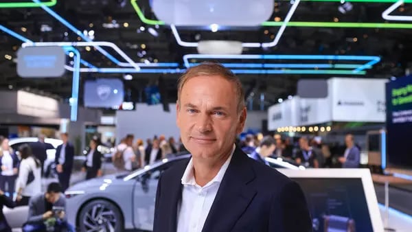 Volkswagen ou Porsche? Oliver Blume expõe desafio de atuar como CEO de duas empresasdfd