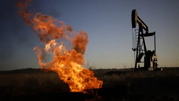 Rusia supera a Arabia Saudita como el principal proveedor de petróleo de Chinadfd