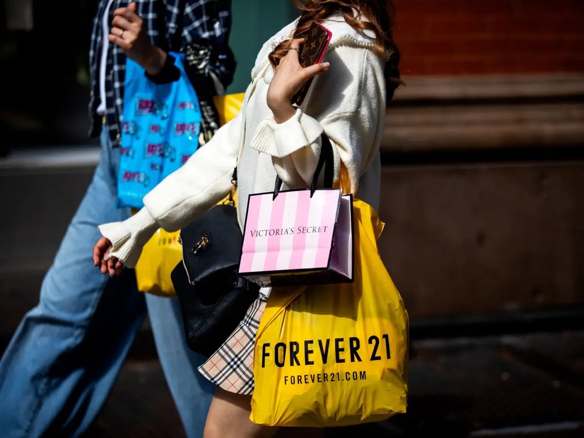 O que o fechamento das lojas da Forever 21 no Brasil diz sobre o varejo no  país