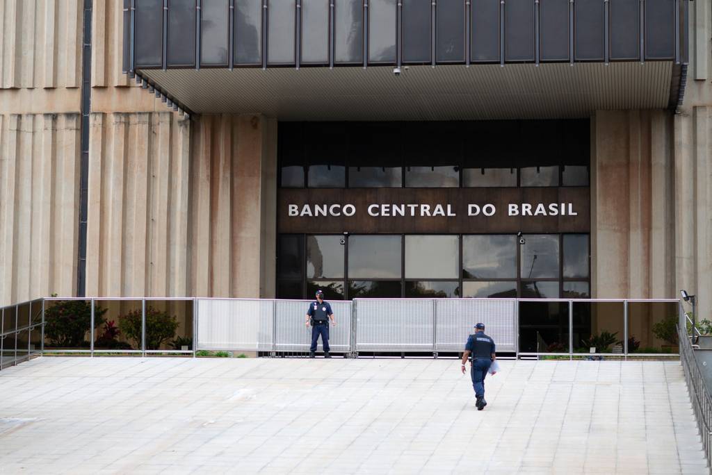 Banco Central Brasil Mantendría Tasas Altas Más Tiempo En 2023 7856