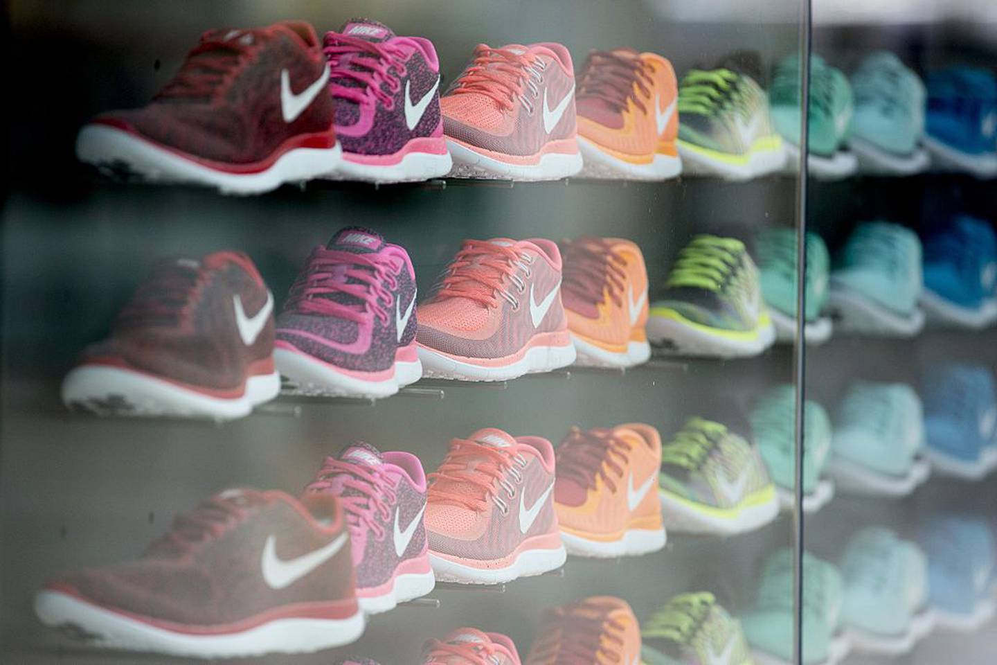 Estafa con de Nike en Venezuela abre debate sobre marcas de EE.UU en el país Centro Sambil