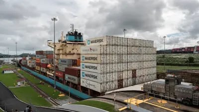El tráfico del Canal de Panamá está siendo estrangulado por el impacto del cambio climático