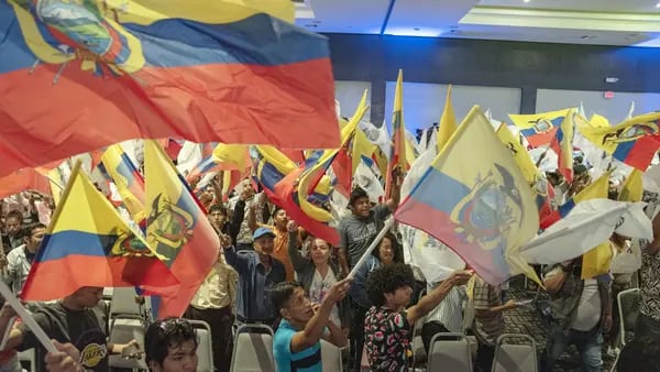 Lecturas recomendadas de la semana: elecciones en Ecuador, FMI en Argentina y minería en Méxicodfd