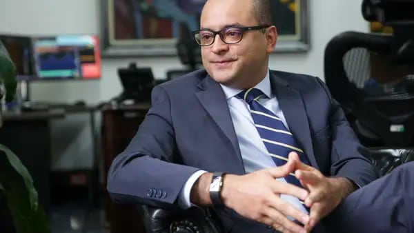 Colombia pospondría lanzamiento de bonos sociales y ETF por volatilidad del mercadodfd