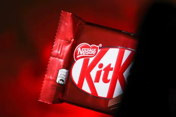 Una planta de Nestlé en York, Inglaterra, produce 200.000 barritas KitKat cada hora.