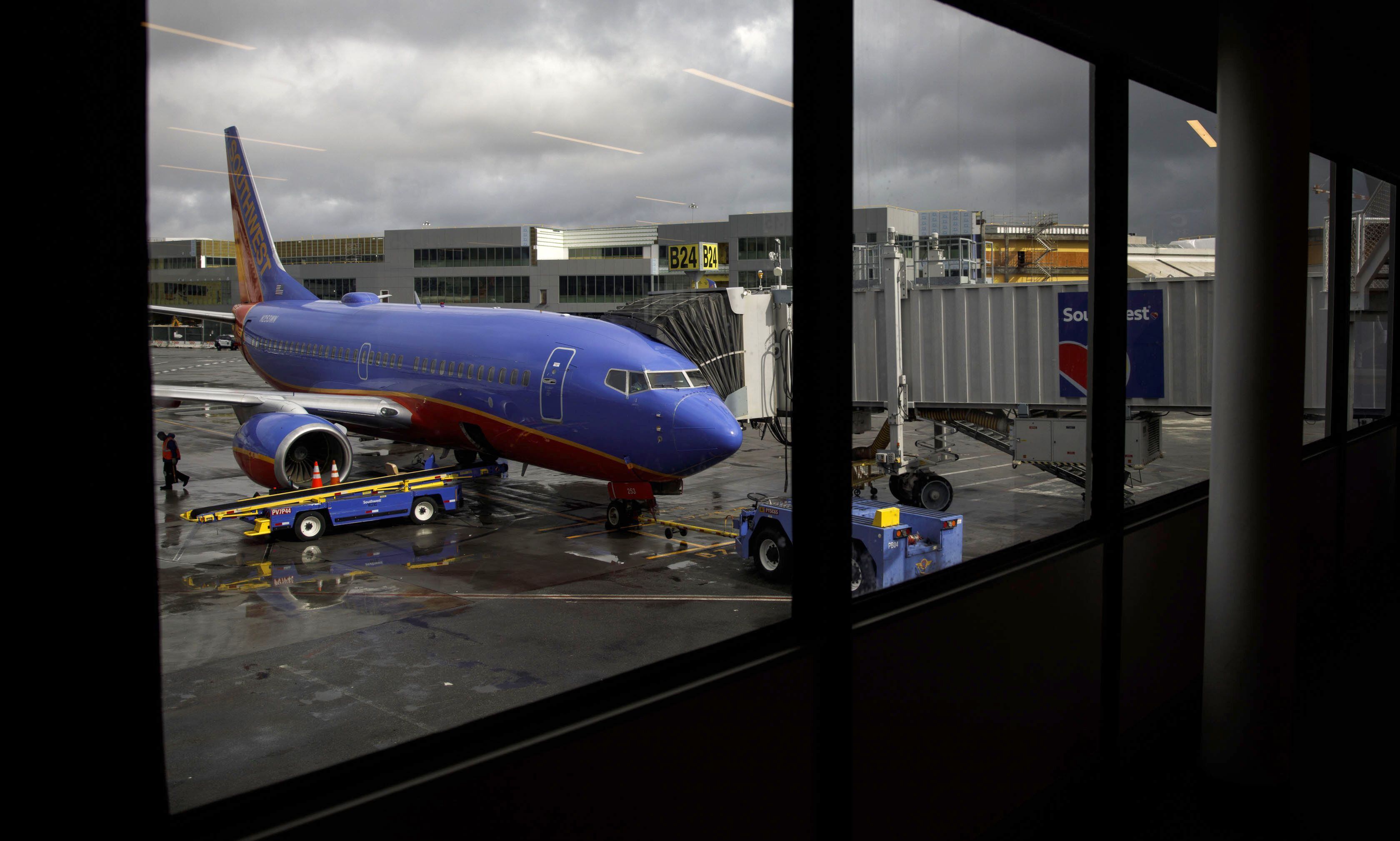 Crisis de Southwest Airlines arroja luz sobre mundo endogámico de líderes de  aerolíneas