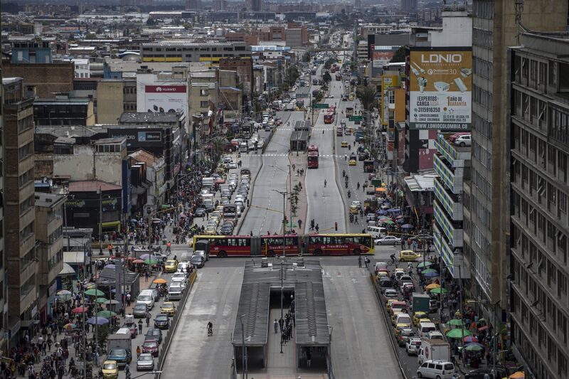 La Avenida Jiménez en Bogotá, Colombia.