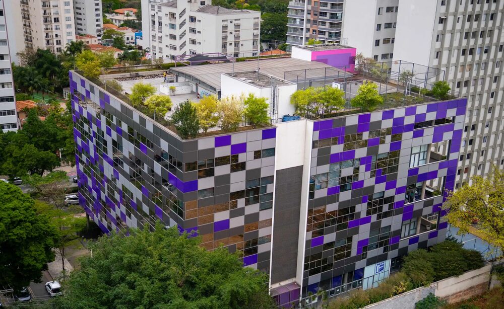 Prédio que é a sede do Nubank na avenida Rebouças, na zona oeste de São Paulo (vista de fundo do edifício) (Foto: Divulgação)