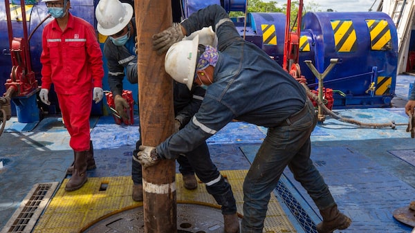 Precio del petróleo ecuatoriano se desploma por debajo de los US$ 60 por barril