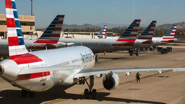American Air recorta sus perspectivas de ganancias tras salida del jefe comercial