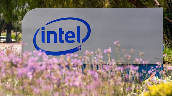 Intel terá nova divisão para produzir chips sob encomenda voltados à IA