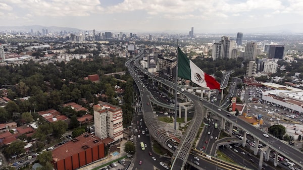 México confirma crecimiento económico de 3,3% anual en tercer trimestre 2023