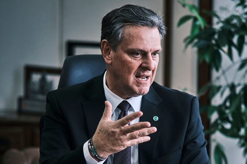 Carlos Favaro, ministro da Agricultura