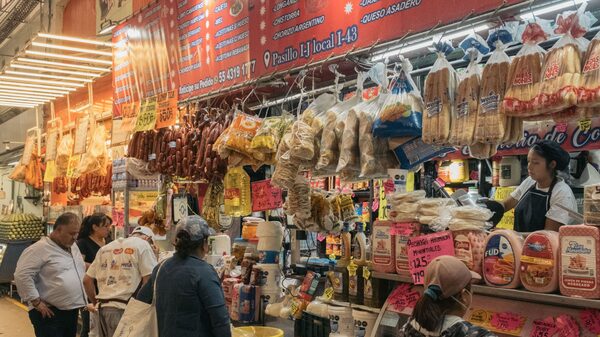 Así es como la inflación hizo que los hogares en México gastaran más en alimentos