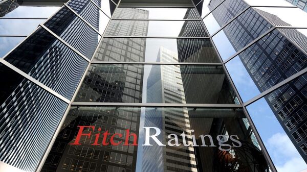 Fitch Ratings rebajó la calificación crediticia a largo plazo de Estados Unidos