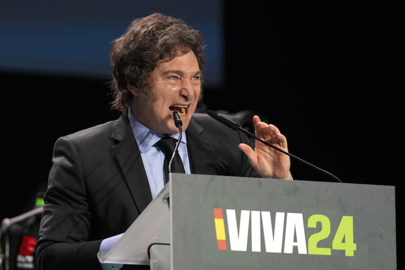 Javier Milei, presidente de Argentina, en el evento Europa Viva 24, organizado por el partido Vox, antes de las elecciones europeas en Madrid, España. Fotógrafo: Paul Hanna/Bloomberg