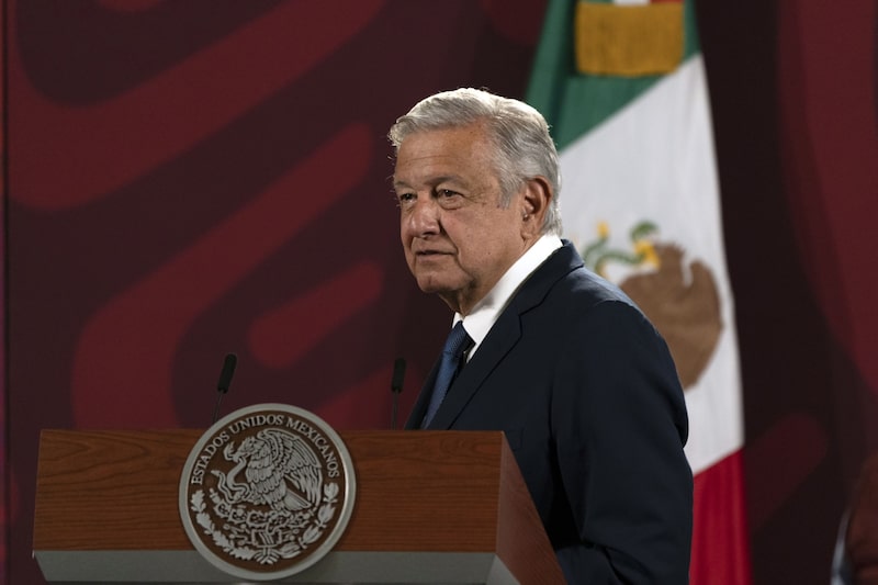 AMLO, como es conocido el mandatario mexicano, dijo que se llegó a un acuerdo con los casi 6.000 empleados de Mexicana de Aviación.