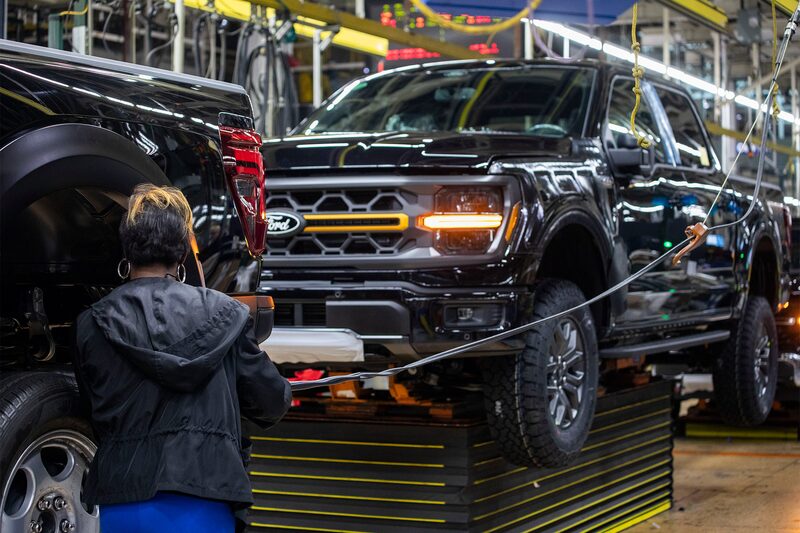 No total, a montadora gastou US$ 4,8 bilhões no ano passado consertando os carros de seus clientes (Foto: Bill Pugliano/Getty Images)