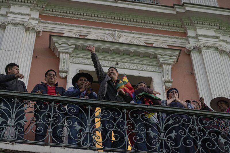 Bolivia se encuentra entre las naciones políticamente más turbulentas del mundo, con casi 200 golpes de Estado y revoluciones desde que se independizó de España hace dos siglos.