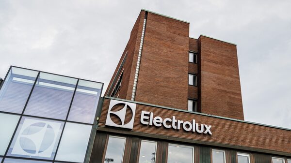 Chinesa Midea desiste de oferta bilionária pela Electrolux após negociações
