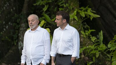 Macron pede que empresas brasileiras ‘acreditem’ e invistam mais na França