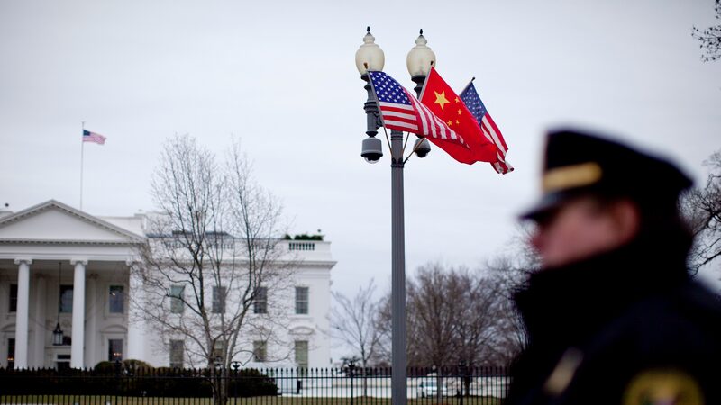 El servicio de inteligencia estadounidense cree que los dirigentes chinos ven poco o nada positivo en el inminente enfrentamiento electoral entre el presidente Joe Biden y su predecesor Donald Trump.