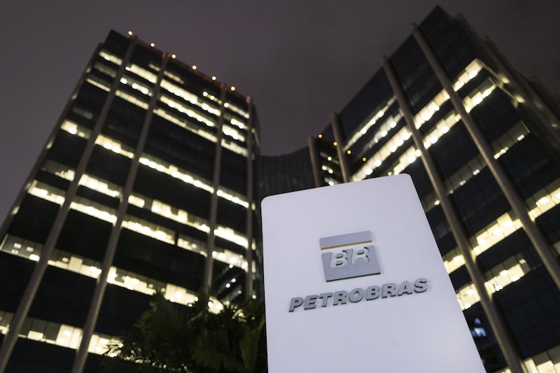 Petrobras pagará unos 8.000 millones de reales utilizando depósitos judiciales preexistentes y créditos fiscales. La petrolera depositará otros 3.750 millones de reales el 30 de junio y la cantidad restante se dividirá en seis plazos.