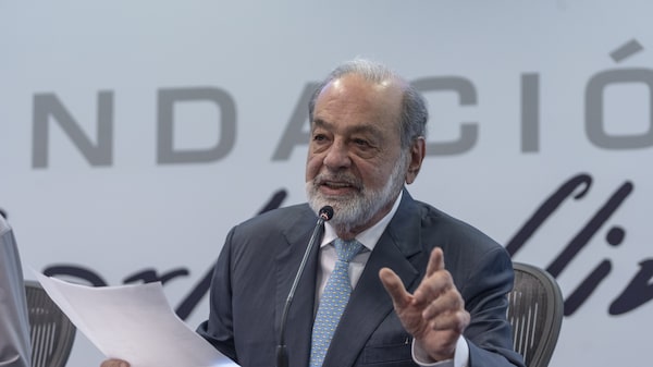 Bilionário Carlos Slim aumenta a aposta no petróleo com onda de aquisições