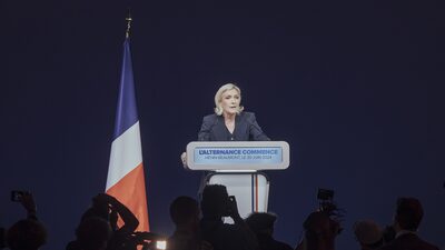 Partido de Marine Le Pen vence o de Macron no primeiro turno na França