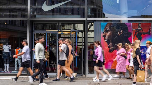 Nike sufre su mayor caída desde 2001 por proyecciones anuales más débiles