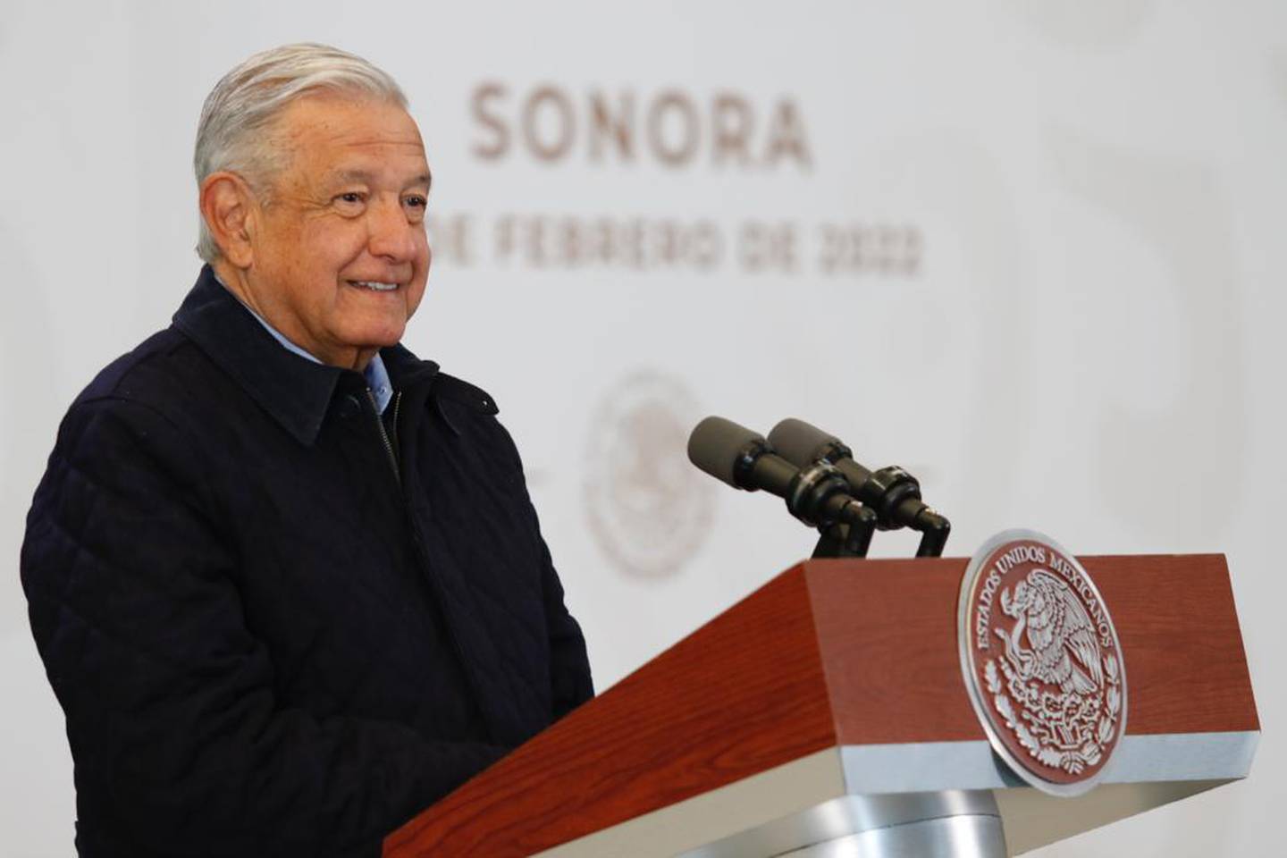 López Obrador pide informe sobre datos fiscales del periodista Carlos Loret