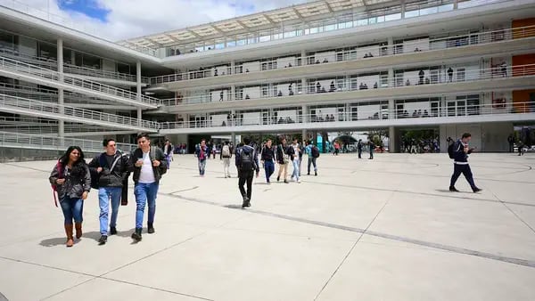¿Por qué las universidades públicas perdieron financiación en Colombia en 30 años?dfd