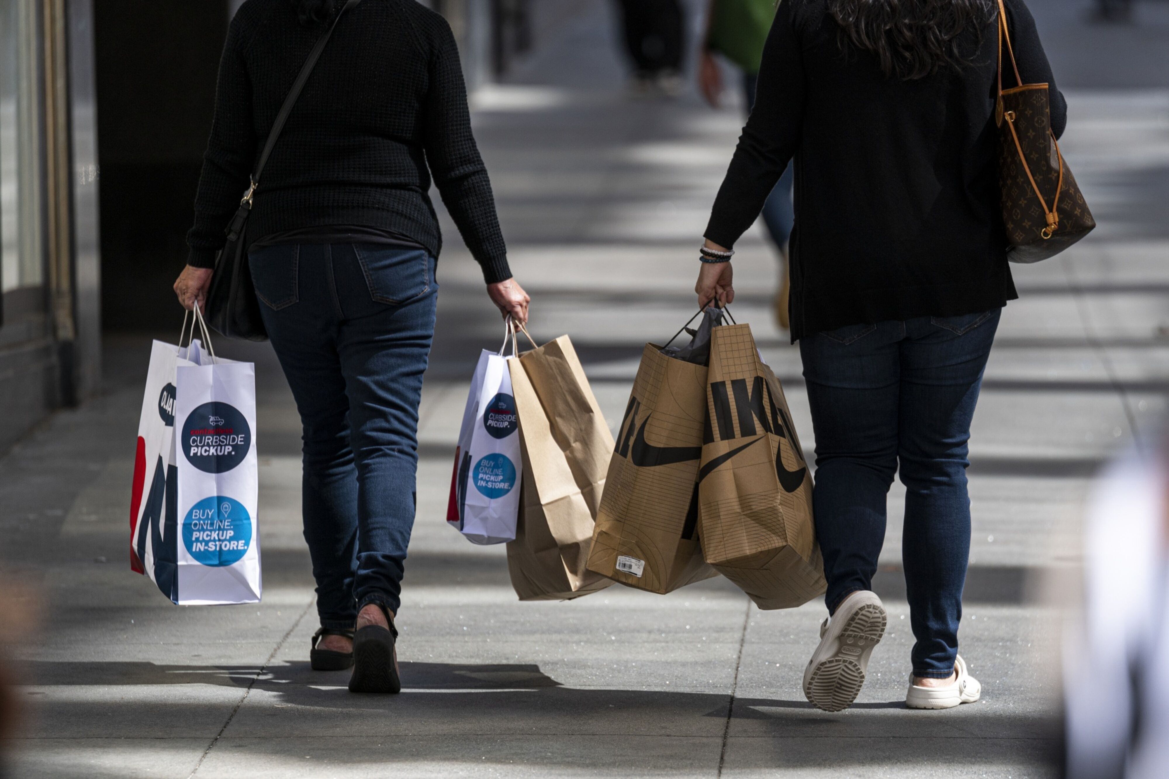 ZLINE amplía las opciones de los consumidores relacionadas con el