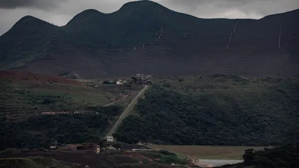 Vale reactiva minería de hierro en Brasil tras paro por lluviasdfd